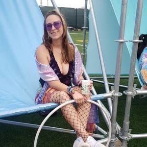 Meet your Posher, Arielle